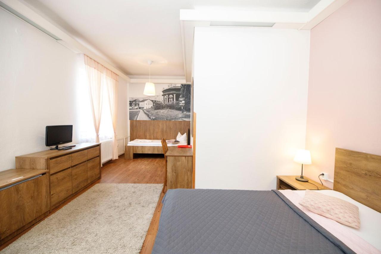 Hotel Dzban 卡尔洛瓦斯图丹卡 外观 照片